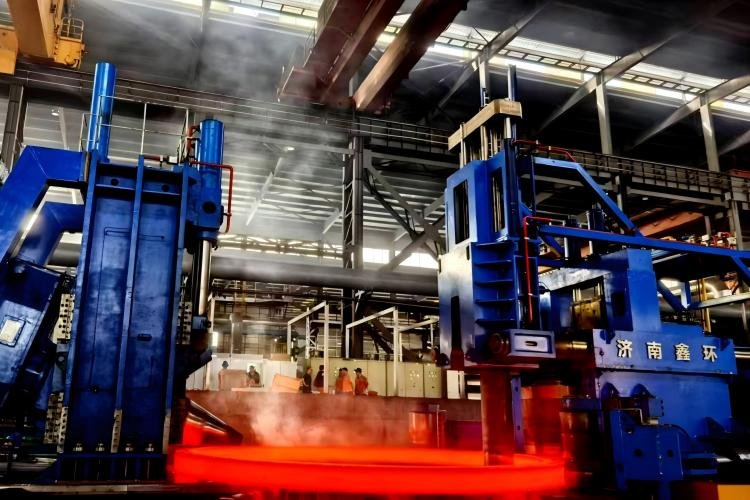 Ring_rolling_machine